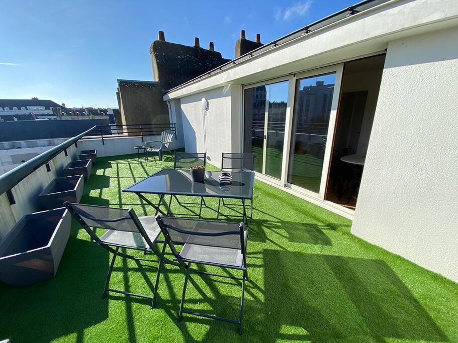 Grand Studio, Belle Terrasse Avec Vue Nantes Luaran gambar